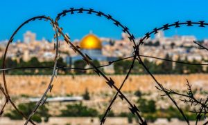 האם מדינת ישראל קמה בזכות השואה?